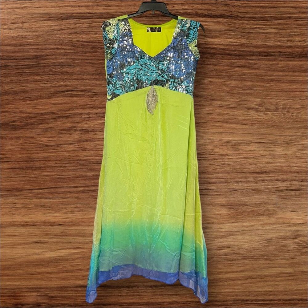 ☑️ Seher Kehan Ombre Georgette Sequin Flared Kurta Estimated Size M